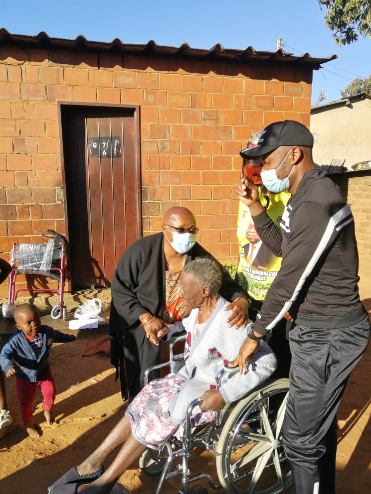 Marian Chombo donates wheelchair to 83-year-old granny