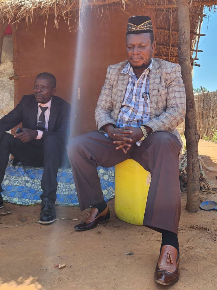 Sekuru Banda secures plot to aid struggling singer Paradzai Mesi