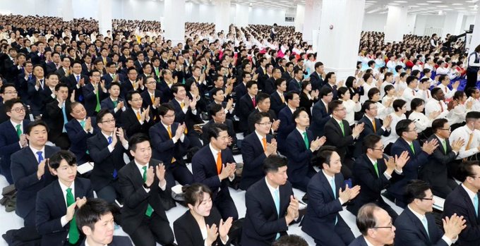 South Korea church hit by COVID-19 says members to give plasma for research